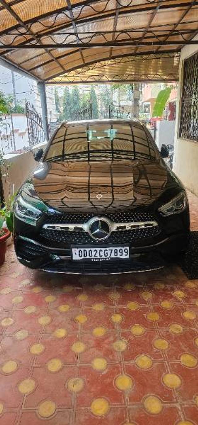 https://images10.gaadi.com/usedgaadi-sellcar/UsedCar/8483fd70-1351-461f-9056-79d723b25597/6d3fe584-668a-4728-afe4-9f1a4aec7eb6.jpg?imwidth=6400