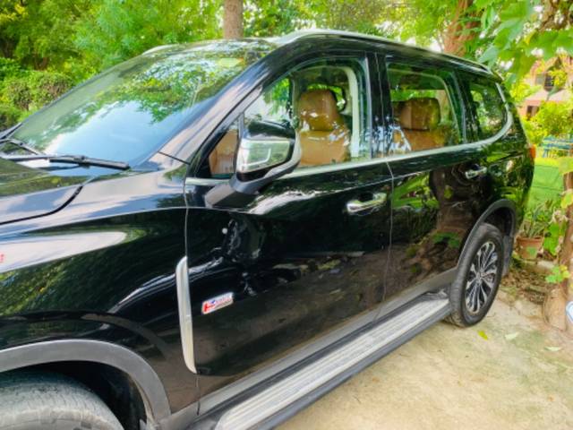 https://images10.gaadi.com/usedgaadi-sellcar/UsedCar/84c88f53-6b14-4de1-ab47-02bb90d11917/708c6ad3-4970-40c7-9084-6adae66eb333.jpeg?imwidth=6400