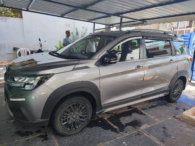 https://images10.gaadi.com/usedgaadi-sellcar/UsedCar/84eab808-81fe-4e96-8dd3-e857a31caac6/c4ef00bb-50c1-4431-9ae4-f403c19f0108.jpg?imwidth=6402