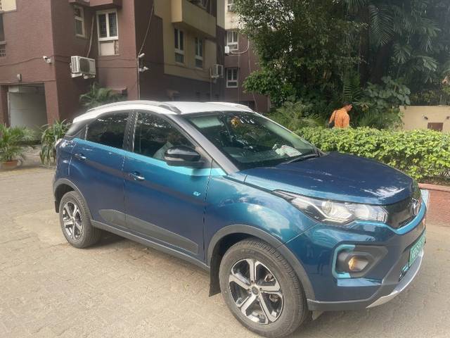 https://images10.gaadi.com/usedgaadi-sellcar/UsedCar/8532316f-359c-465d-8abf-1bfe82620822/fcbe2f44-b3bc-4352-b071-60ecf7b47815.jpeg?imwidth=6400