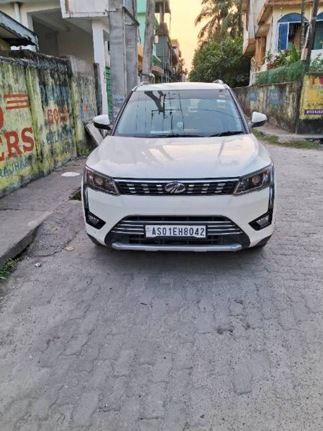 https://images10.gaadi.com/usedgaadi-sellcar/UsedCar/8532d888-2f27-44e4-984e-52ad7c253e5d/3dcda29e-dbe5-4f18-b0ea-e093c621fb10.jpg?imwidth=6400