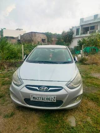 Hyundai Verna 2011-2015 Hyundai Verna 1.6 CRDI