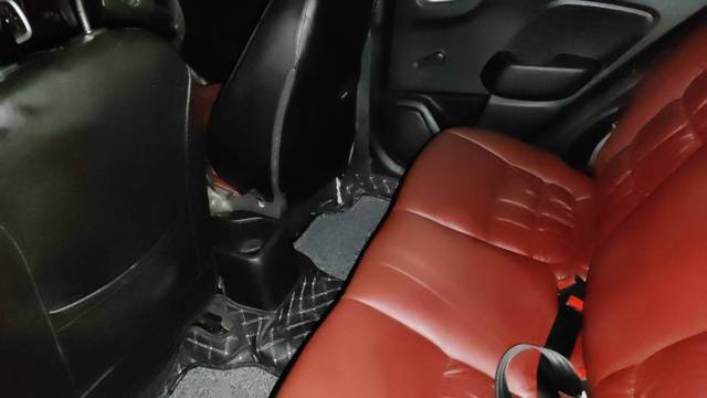 https://images10.gaadi.com/usedgaadi-sellcar/UsedCar/85a3a5db-f248-4614-8055-d805c17b1f4a/3d238778-e6ac-46ff-b39c-a59915e321cd.jpeg?imwidth=6401