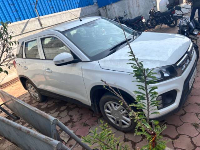 https://images10.gaadi.com/usedgaadi-sellcar/UsedCar/860f8175-7341-474d-9a9d-a99c916b835d/5b13e40a-bbcb-418a-a0bf-c42b871d6985.jpg?imwidth=6400