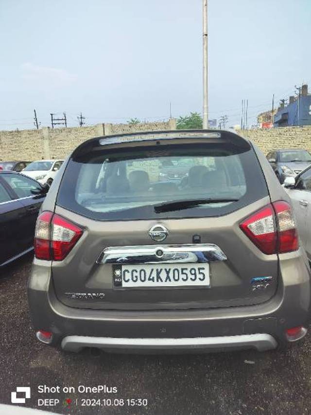 https://images10.gaadi.com/usedgaadi-sellcar/UsedCar/8666d79d-421b-40b8-9fd8-97fad2d92d45/96151acd-14cf-46ca-ad66-59fba7e04e2e.jpg?imwidth=6401