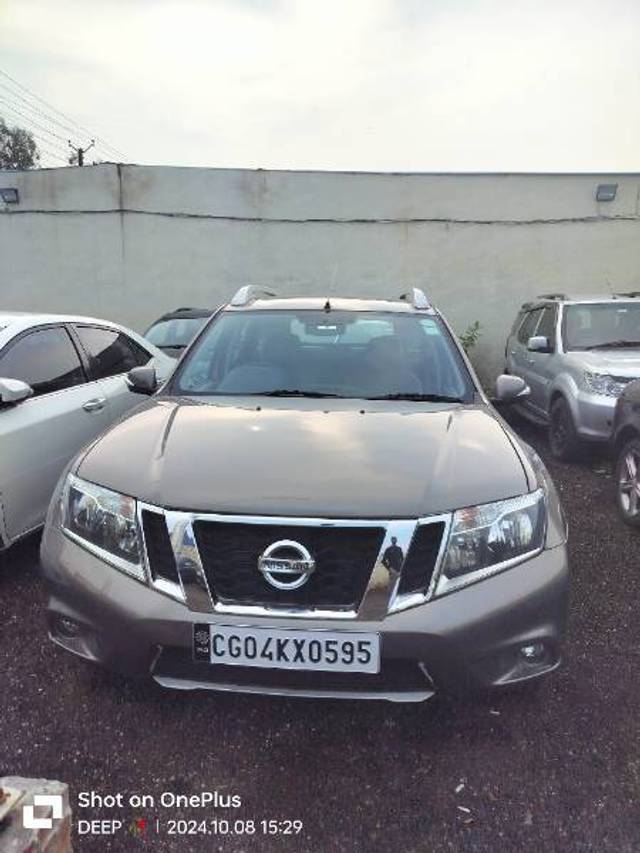 https://images10.gaadi.com/usedgaadi-sellcar/UsedCar/8666d79d-421b-40b8-9fd8-97fad2d92d45/da9b643d-f7b5-4fe2-8a0b-b76e3d678733.jpg?imwidth=6400