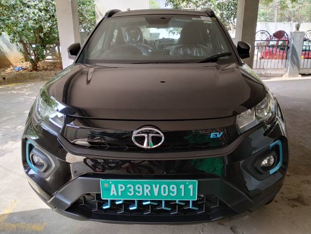https://images10.gaadi.com/usedgaadi-sellcar/UsedCar/870a3129-ad0b-4424-b0fe-9ab7cc4b9646/6f52d2bf-96ff-4f19-bfd4-b076a8b0bb4a.jpg?imwidth=6402