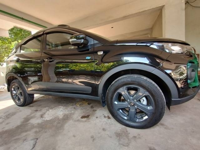 https://images10.gaadi.com/usedgaadi-sellcar/UsedCar/870a3129-ad0b-4424-b0fe-9ab7cc4b9646/dc0ca4a1-e5cd-455c-8bd4-05fd9f573bc4.jpg?imwidth=6400