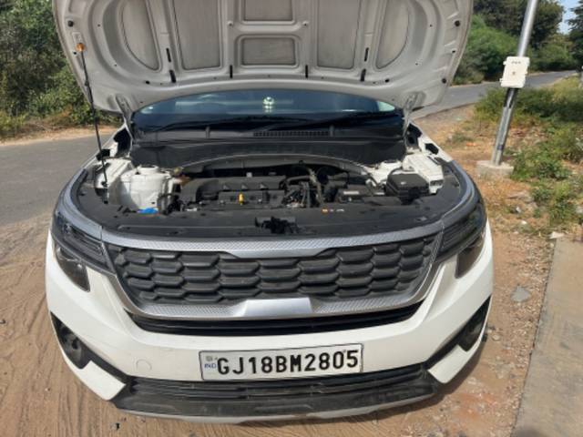 https://images10.gaadi.com/usedgaadi-sellcar/UsedCar/871c07f1-1615-4654-85a2-db7d1a0d121f/e43c1af0-a8b5-4da3-ab86-f0d921af0e61.jpeg?imwidth=6401