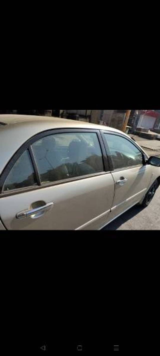 https://images10.gaadi.com/usedgaadi-sellcar/UsedCar/8751ef65-28c0-457a-afd7-bfcff9a4a850/b8130d08-625e-49ac-abb0-b404c2646bc8.jpg?imwidth=6401