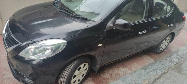 https://images10.gaadi.com/usedgaadi-sellcar/UsedCar/878b9813-3267-453d-9e74-769f3bc9b2b0/d00bf2c5-cb18-4586-be76-28f23c7ebdf3.jpg?imwidth=6402