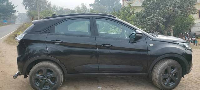 https://images10.gaadi.com/usedgaadi-sellcar/UsedCar/87e22962-4a22-4060-bf0d-3ac9e1f385a2/9feedca4-1216-4655-b2b3-ac2acbba3110.jpg?imwidth=6400