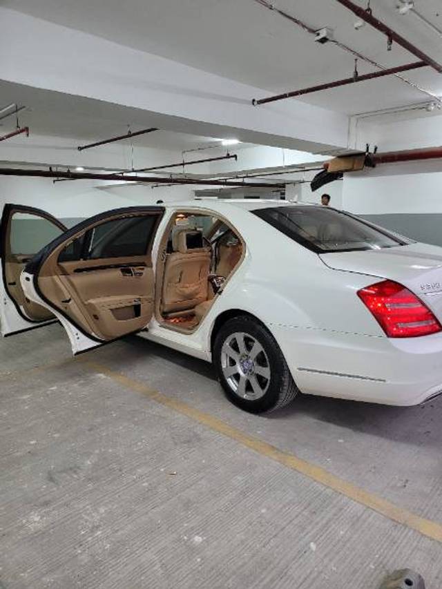 https://images10.gaadi.com/usedgaadi-sellcar/UsedCar/87f9a5c8-f940-4b21-8c58-f2ac5a16ac20/a5c465ed-7ee8-4d06-8f10-e63593333be4.jpg?imwidth=6401