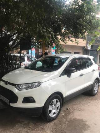 Ford EcoSport 2013-2015 Ford Ecosport 1.5 DV5 MT Ambiente