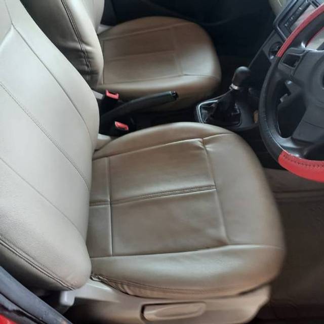 https://images10.gaadi.com/usedgaadi-sellcar/UsedCar/8896c591-81e0-4137-9368-4c13c36afe3f/2a7ecb23-71b3-4219-a29b-d4fa9a3e4bb5.jpg?imwidth=6402