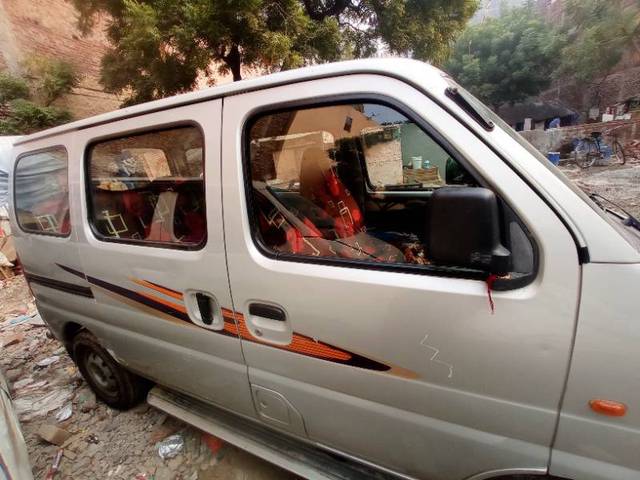 https://images10.gaadi.com/usedgaadi-sellcar/UsedCar/88b1aaf8-6aab-4ff9-a216-79c32c3f15e1/b79f0ff5-2fe5-46d9-83d1-fd8ab2dbec79.jpg?imwidth=6402