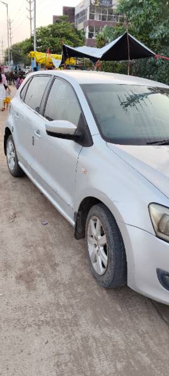 https://images10.gaadi.com/usedgaadi-sellcar/UsedCar/88bad410-77fa-4896-9148-a1900f167138/36dfed1a-b404-45b8-adfe-4657efdbc78b.jpg?imwidth=6402