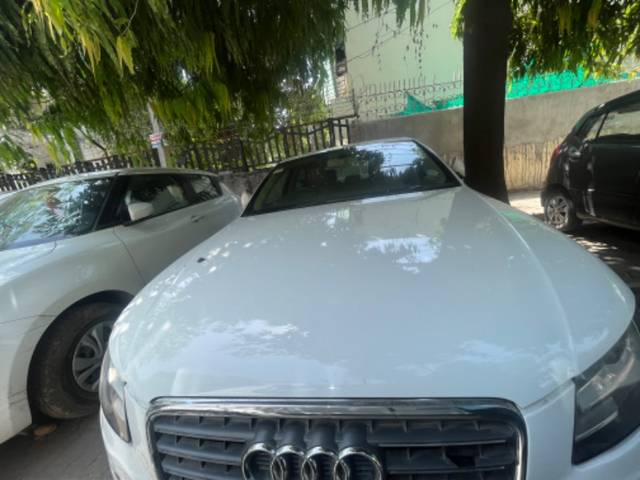 https://images10.gaadi.com/usedgaadi-sellcar/UsedCar/88cfc285-c60e-48a8-a42f-9247303b40c6/02582fe7-8d27-4a54-b1e9-7a2ef50ff7b5.jpeg?imwidth=6402