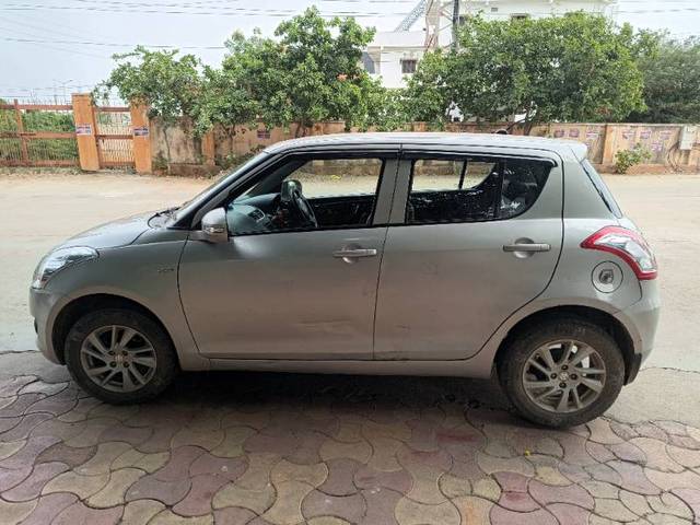 https://images10.gaadi.com/usedgaadi-sellcar/UsedCar/88dfff39-76e3-471b-9a9b-147cc4bf2211/03eb918e-c986-4eb6-866c-f5fc537c015d.jpg?imwidth=6402