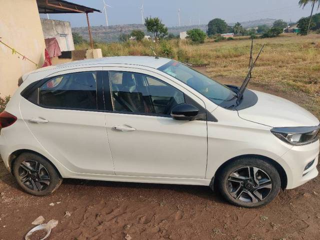 https://images10.gaadi.com/usedgaadi-sellcar/UsedCar/88e91895-b600-43b5-9a93-c77992f6986e/780a2db9-6b1b-443d-a473-3ca5c436c447.jpg?imwidth=6401