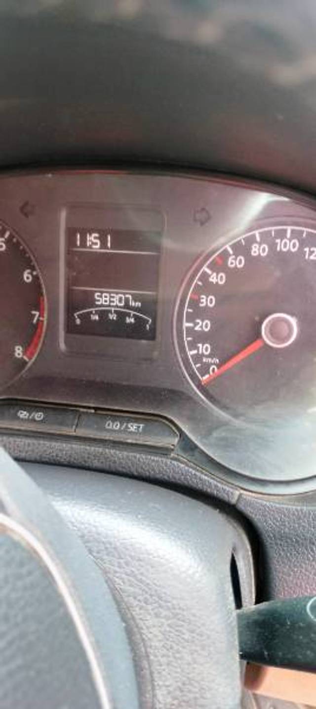 https://images10.gaadi.com/usedgaadi-sellcar/UsedCar/890c2f7c-f858-4c93-bbf2-c4f410ce0ff9/8f71551d-6beb-4edc-b787-cf4076b5954c.jpg?imwidth=6401
