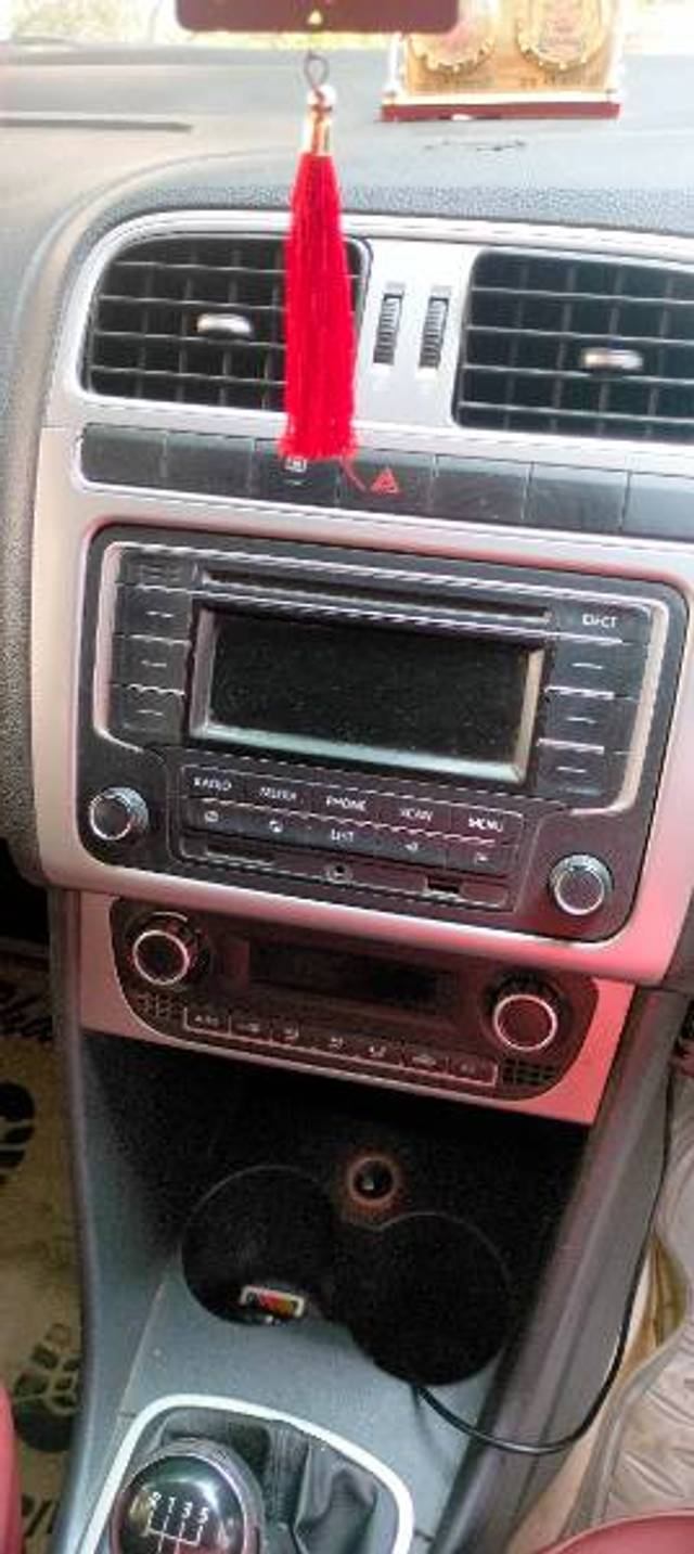https://images10.gaadi.com/usedgaadi-sellcar/UsedCar/890c2f7c-f858-4c93-bbf2-c4f410ce0ff9/edea0e5b-3473-4dbf-8f79-e40ecbd254a0.jpg?imwidth=6402