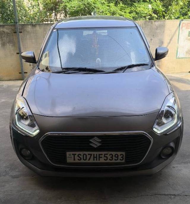 https://images10.gaadi.com/usedgaadi-sellcar/UsedCar/89ac97e8-0ace-4efd-86c5-05d356559173/81a39079-e749-4c6c-bd65-a010013fe3cc.jpg?imwidth=6400