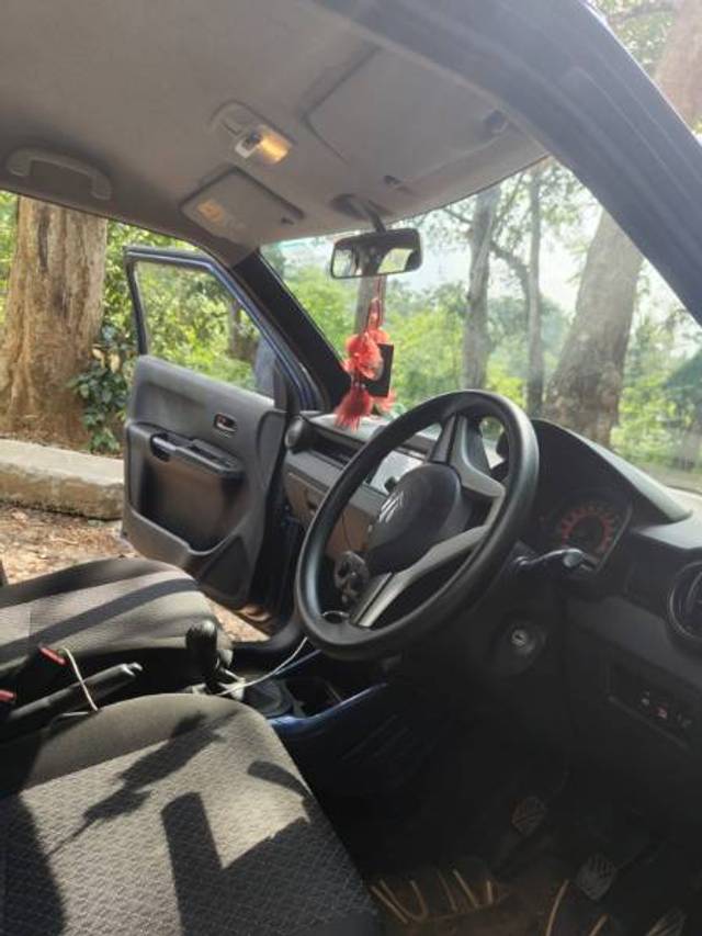 https://images10.gaadi.com/usedgaadi-sellcar/UsedCar/89e86a6c-4c8a-43ec-9233-a786490a6eac/930fee9f-0a2a-4dec-a405-85eb99b12c14.jpeg?imwidth=6402