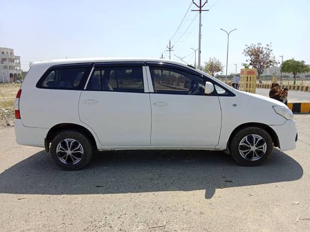 https://images10.gaadi.com/usedgaadi-sellcar/UsedCar/89ffdf3e-fc89-4d9e-aa82-c1d9122472c8/f77094b3-d93b-4df7-ae53-3b0e0e28bfe9.jpg?imwidth=6401