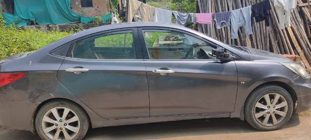 https://images10.gaadi.com/usedgaadi-sellcar/UsedCar/8a561b46-0bc8-4c18-b390-56ece421c1f9/89d85828-eb4d-4a59-b9d7-07fb1c88d740.jpg?imwidth=6401