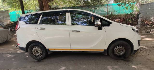 https://images10.gaadi.com/usedgaadi-sellcar/UsedCar/8a978429-1ef9-495d-816a-5798983d857a/e145a262-02ad-43ba-a022-bdd119f2708a.jpg?imwidth=6400