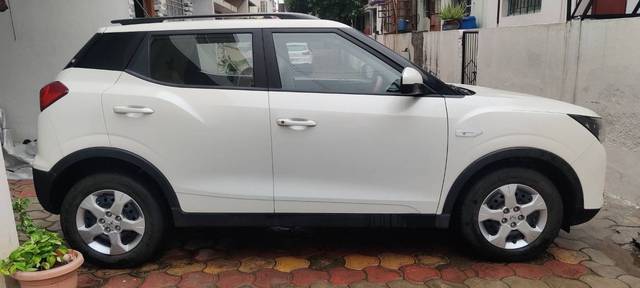 https://images10.gaadi.com/usedgaadi-sellcar/UsedCar/8b2adf88-d74d-4609-bada-e93c45bd1226/165f0049-5900-4038-a8a0-6686eb0d8297.jpg?imwidth=6401