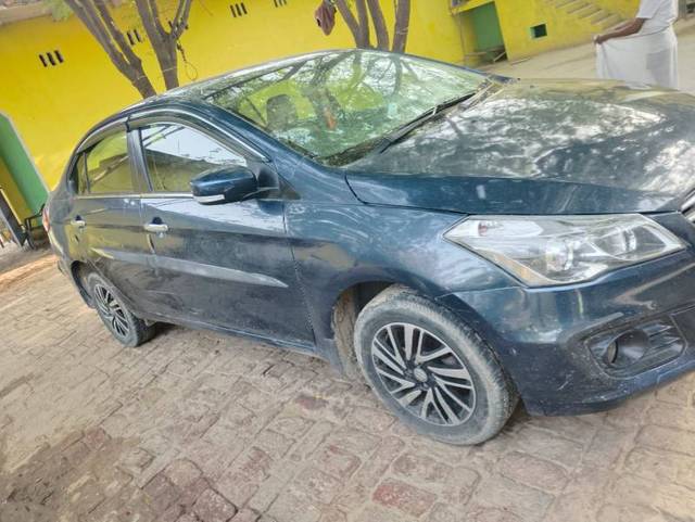 https://images10.gaadi.com/usedgaadi-sellcar/UsedCar/8ba6f46a-3c89-4734-9625-3e2903e39b86/d98ae702-39cc-4531-84cb-c4f08f72aaf9.jpg?imwidth=6400