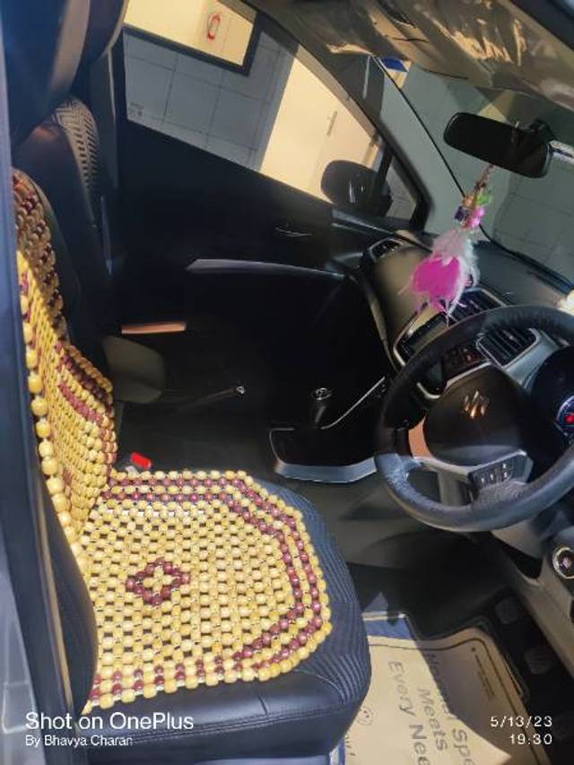 https://images10.gaadi.com/usedgaadi-sellcar/UsedCar/8baa9dea-e1b2-4fb0-a96c-803e24ab3509/8d4587cb-2c48-4a3e-b1c4-713dd917964a.jpg?imwidth=6401