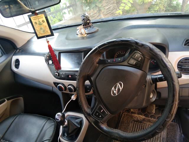 https://images10.gaadi.com/usedgaadi-sellcar/UsedCar/8bae0df3-62d0-4a23-a6a4-5eb691f1c4cd/a92f63e7-9067-4e3c-b7c6-2322226d9bec.jpg?imwidth=6402