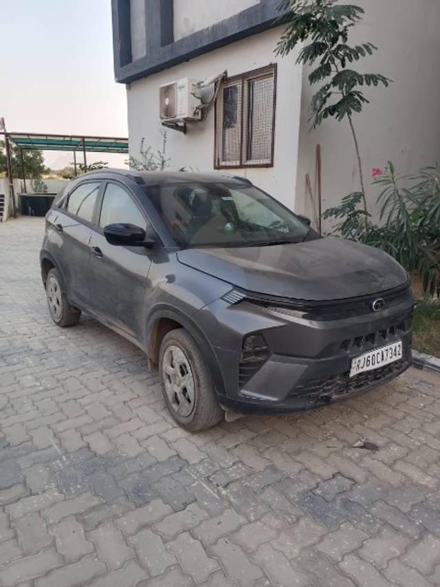 https://images10.gaadi.com/usedgaadi-sellcar/UsedCar/8bd3db15-e6f9-41f4-bb8d-48a226499015/6cdb8599-ce93-4e95-805d-649746723091.jpeg?imwidth=6400