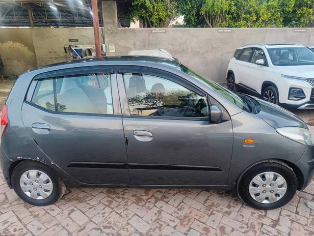 https://images10.gaadi.com/usedgaadi-sellcar/UsedCar/8c543f0c-93a4-4ab6-b196-1f685fe22f77/7d0e71e6-2bda-4a34-be68-7fb936ab22af.jpeg?imwidth=6401