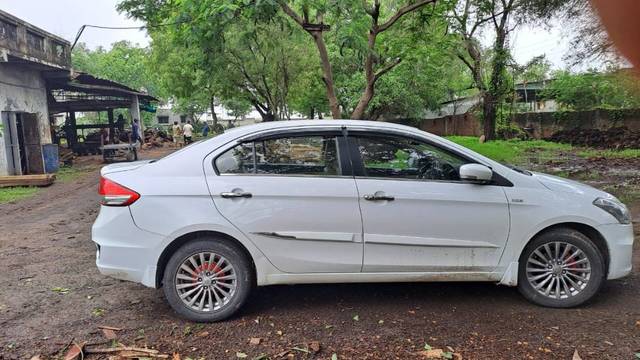 https://images10.gaadi.com/usedgaadi-sellcar/UsedCar/8c5a5728-b865-4f4d-8782-9880aa6ddfcc/caef48ff-4ab8-43c5-86fb-157447095956.jpg?imwidth=6400