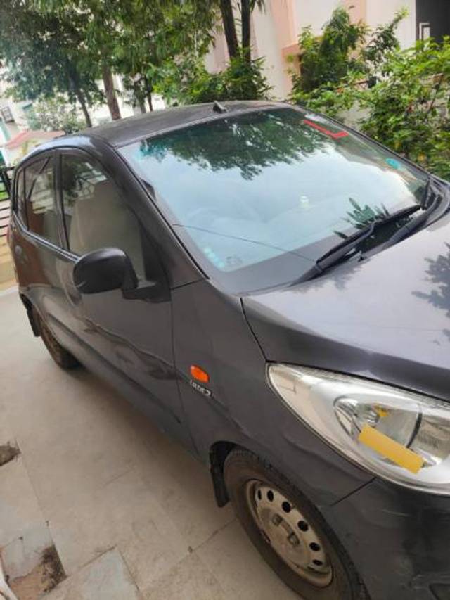 https://images10.gaadi.com/usedgaadi-sellcar/UsedCar/8c75024d-5c96-4eb5-b1c7-4b94a09427b8/895f37f2-ae64-4f5d-9f54-bc1175117701.jpg?imwidth=6400