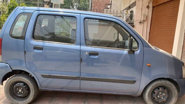 https://images10.gaadi.com/usedgaadi-sellcar/UsedCar/8cc70728-96f8-45b8-ab89-255c099ed564/a39b2143-d210-494a-afee-28686fe40665.jpg?imwidth=6401