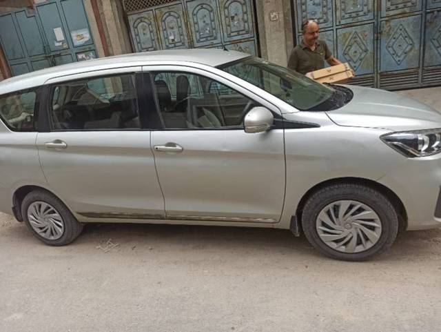 https://images10.gaadi.com/usedgaadi-sellcar/UsedCar/8ce1cb3c-e7ca-4919-85f9-debccd37c419/7f238f36-e5eb-4795-85ce-dcd6aa7d7dce.jpg?imwidth=6401