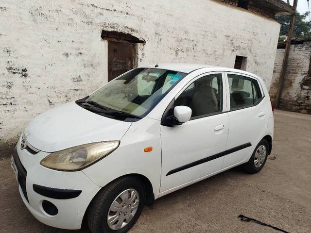 https://images10.gaadi.com/usedgaadi-sellcar/UsedCar/8d70f67b-eee3-49d4-a265-6fd763257edb/a28969ec-ec88-4151-8e64-ad95fe598ae5.jpg?imwidth=6400