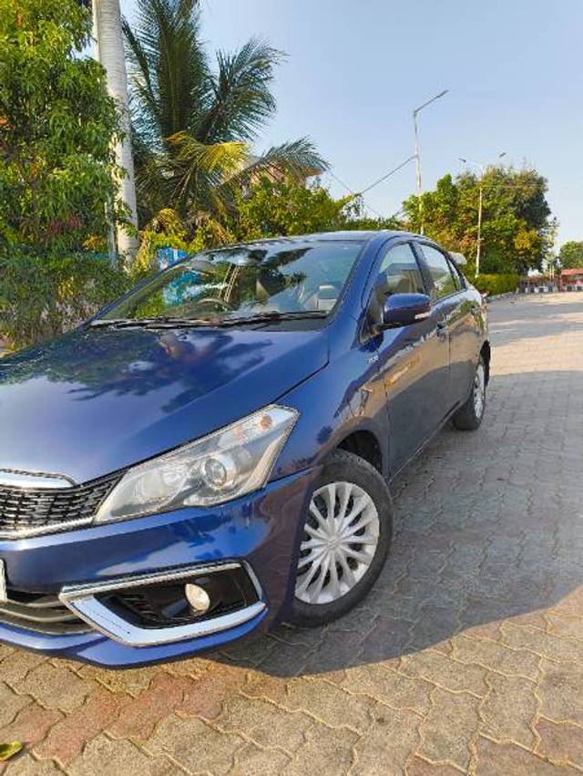 https://images10.gaadi.com/usedgaadi-sellcar/UsedCar/8d857337-2a25-4322-85cb-b173f500d02f/ccd59c3b-7899-4f7a-bb03-a11f31d4b431.jpg?imwidth=6401