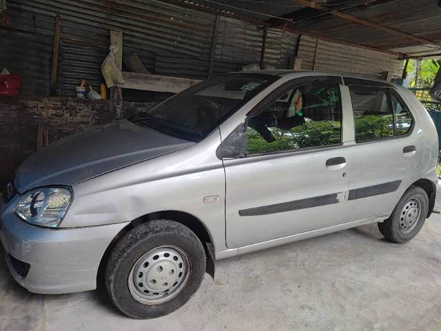 https://images10.gaadi.com/usedgaadi-sellcar/UsedCar/8d9803d8-8ff4-4855-8044-1531c7e5388f/eb4a05b3-bb28-4251-a4a9-0365dda89ee8.jpg?imwidth=6400