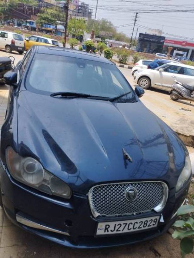 https://images10.gaadi.com/usedgaadi-sellcar/UsedCar/8dc917f9-83ab-4435-8bdf-8c0b8f25bd77/845842f5-bbbb-4080-bff8-2f2f077c6582.jpg?imwidth=6400