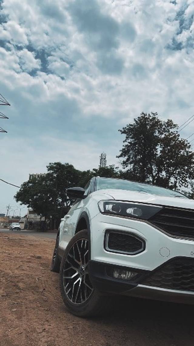 https://images10.gaadi.com/usedgaadi-sellcar/UsedCar/8dea41d7-07a9-4434-b18e-8955860d416b/66566749-5d95-4574-8261-9fa84b30178e.jpeg?imwidth=6400