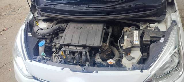 https://images10.gaadi.com/usedgaadi-sellcar/UsedCar/8e3a0560-5130-41aa-b670-acd47721b7a5/67231897-9cb1-463b-b032-baca97d3170e.jpg?imwidth=6402