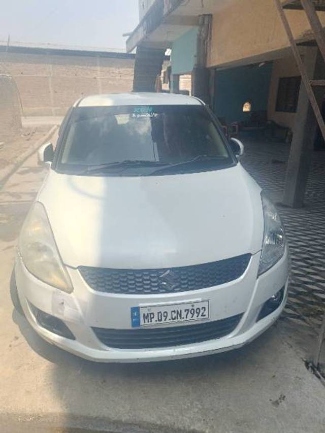 https://images10.gaadi.com/usedgaadi-sellcar/UsedCar/8f1bb394-5807-4225-a7e6-6d1cd888260c/9294d374-740d-4d9c-88ee-c71b59776131.jpg?imwidth=6400