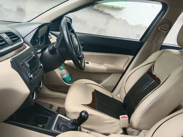 https://images10.gaadi.com/usedgaadi-sellcar/UsedCar/8f2b1234-4221-44f5-b602-6ae5979f9721/abd1b3dd-ee33-42ad-b412-9b99ce535a8b.jpg?imwidth=6401