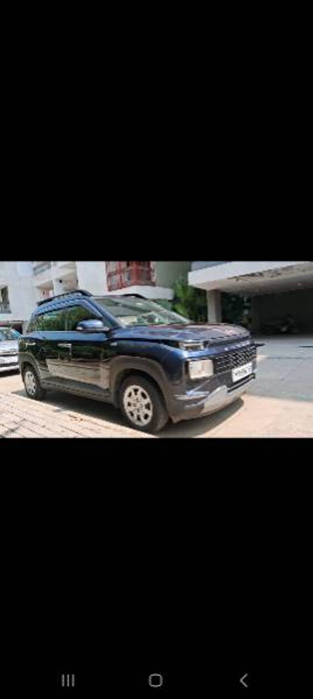 https://images10.gaadi.com/usedgaadi-sellcar/UsedCar/8f34458c-dfe1-4050-ab07-27df643d86c1/af850892-0029-42be-aca2-3867309526fe.jpg?imwidth=6400